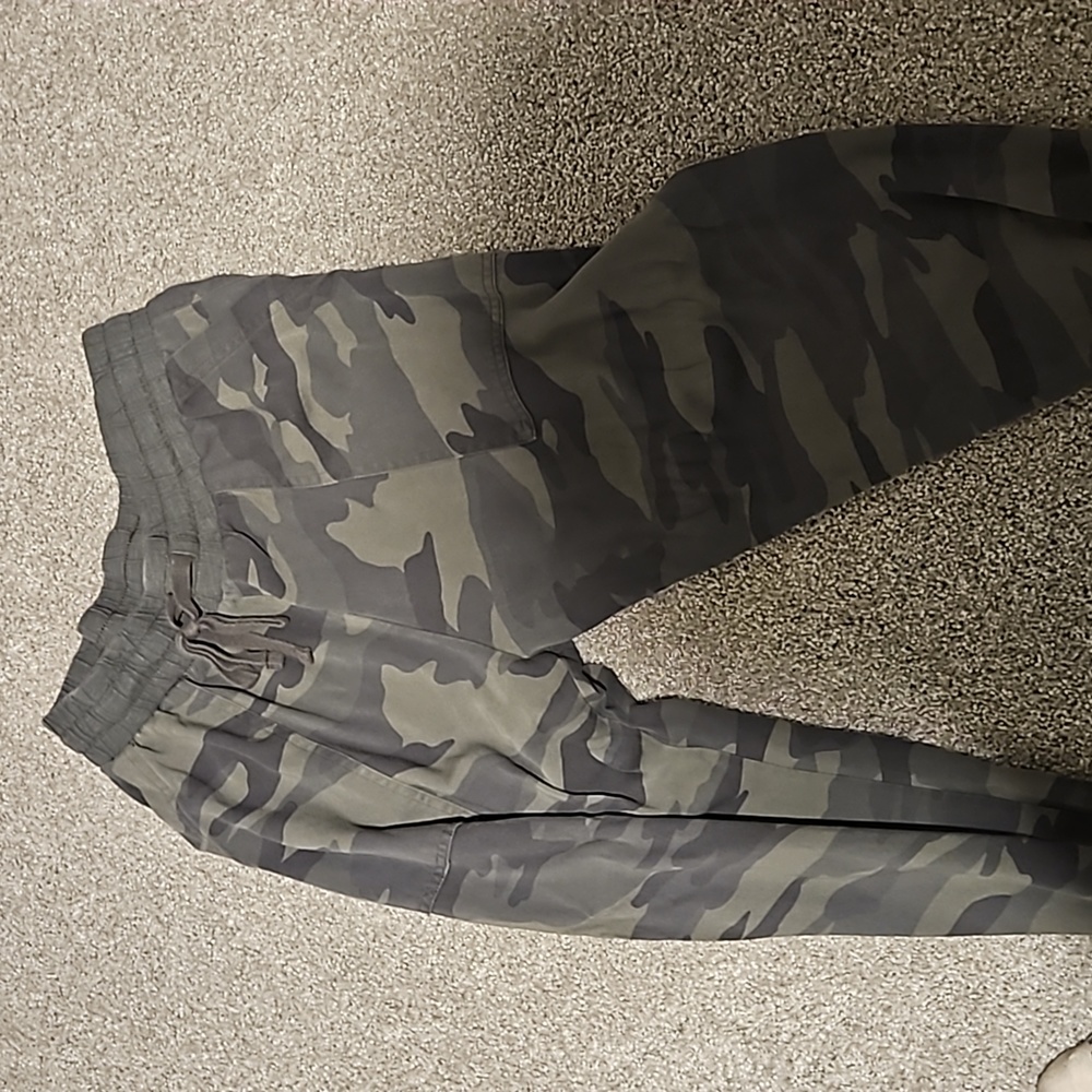 Splendid pants like new very soft